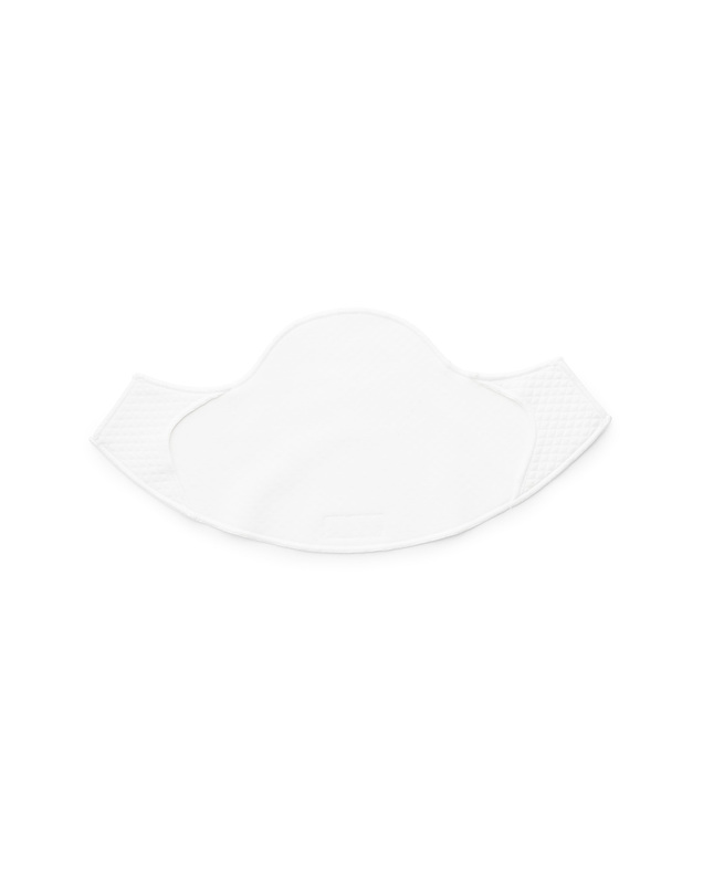 2 Move and Mini baby bibs White colour  Babybjörn