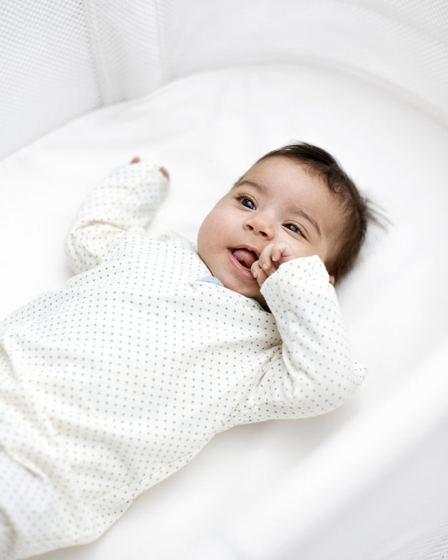 Fitted sheet for convertible cot White colour  Babybjörn