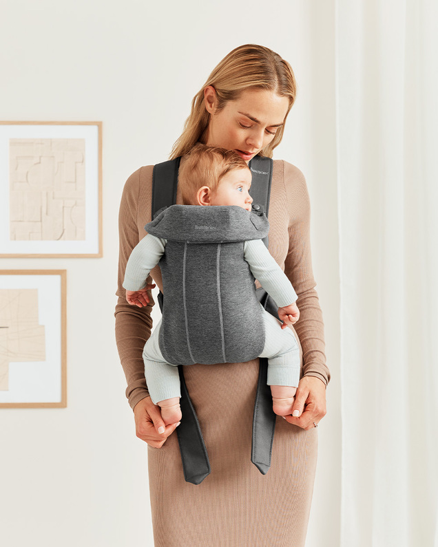 Mini Jersey 3D baby carrier Dark grey colour  Babybjörn