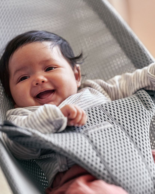 Bliss Mesh bouncer Grey colour  Babybjörn
