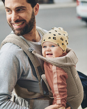 Move Mesh 3D baby carrier Grey beige colour  Babybj&ouml;rn