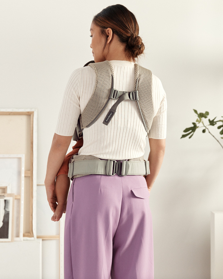 One Air Mesh 3D baby carrier Grey beige colour  Babybj&ouml;rn