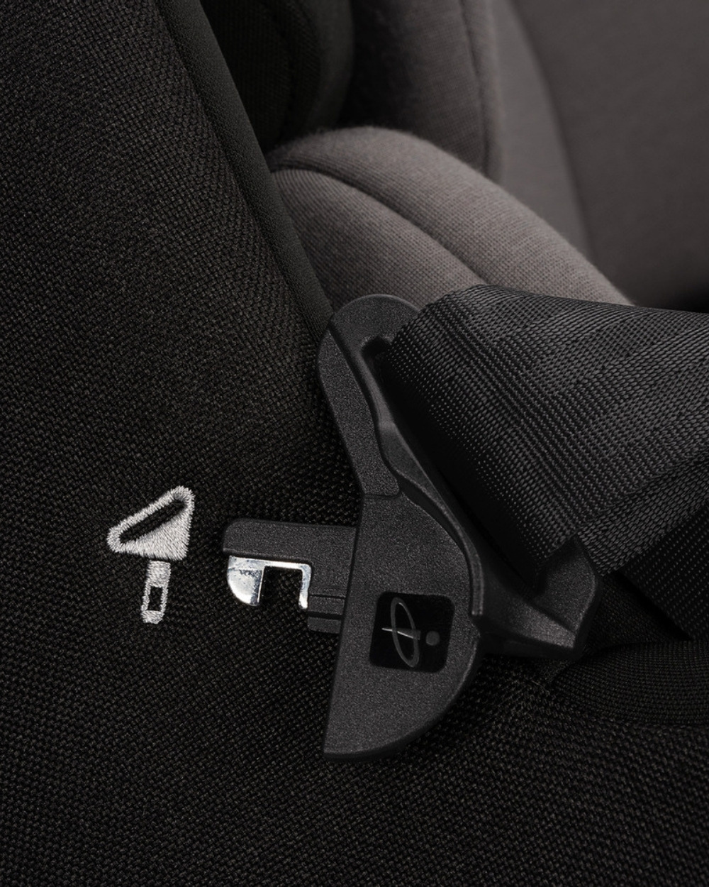 Pruu car seat Caviar colour  Nuna