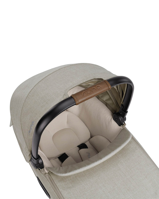 Cari Aire carrycot Hazelwood colour Nuna