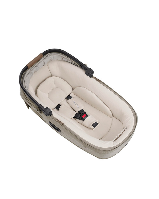 Cari Aire carrycot Hazelwood colour Nuna