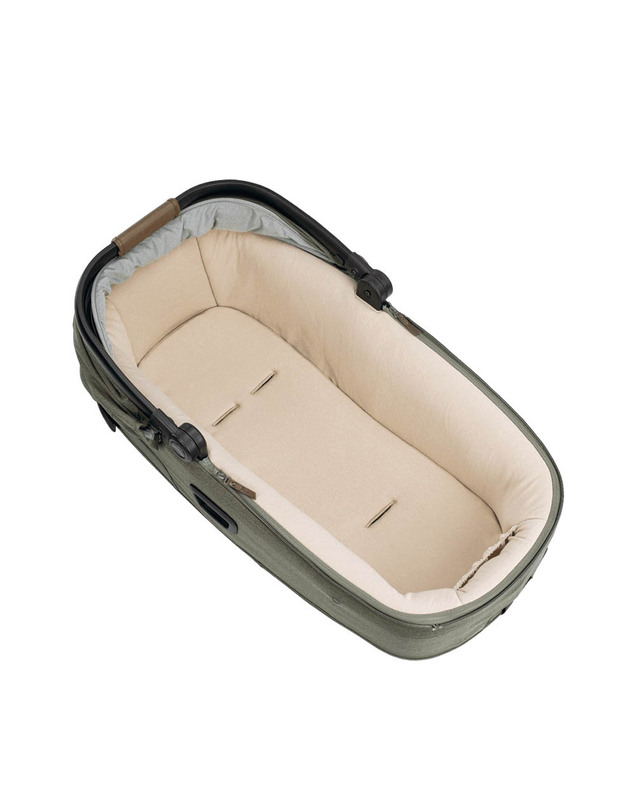 Cari Aire carrycot Pine colour Nuna