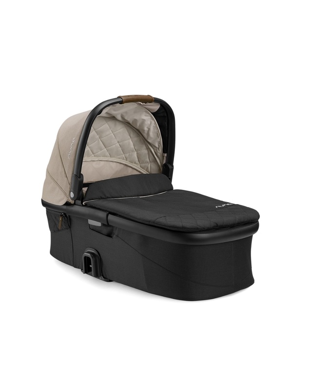 Demi grow carrycot Timber colour  Nuna