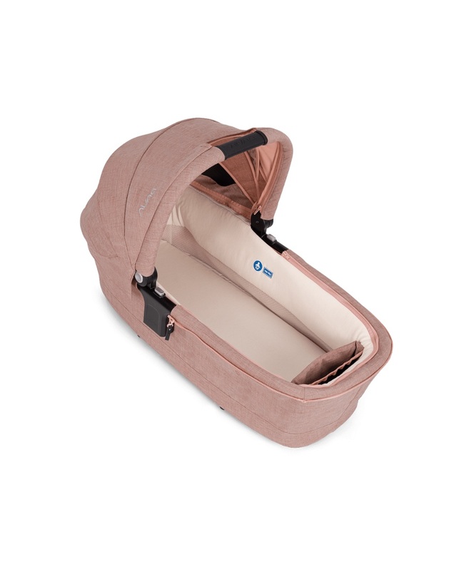 Triv Next carrycot Pink colour Nuna
