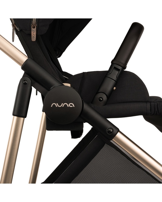 Ixxa Next pushchair Riveted pink colour Nuna