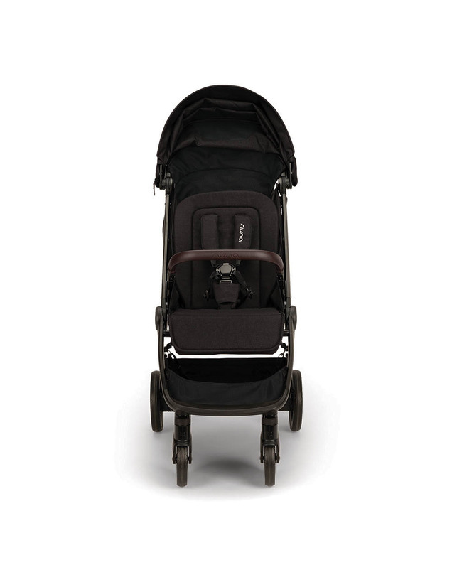 Trvl lx pushchair Caviar colour Nuna
