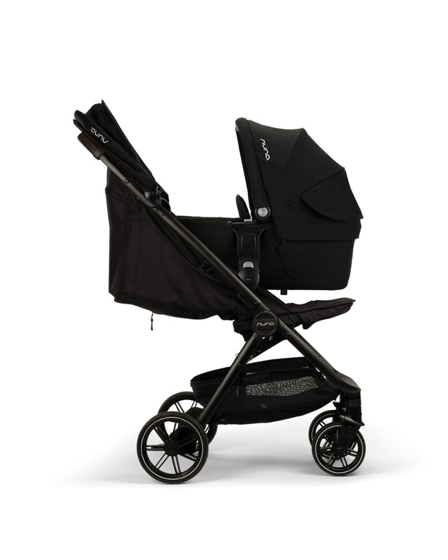 Trvl lx pushchair Caviar colour Nuna