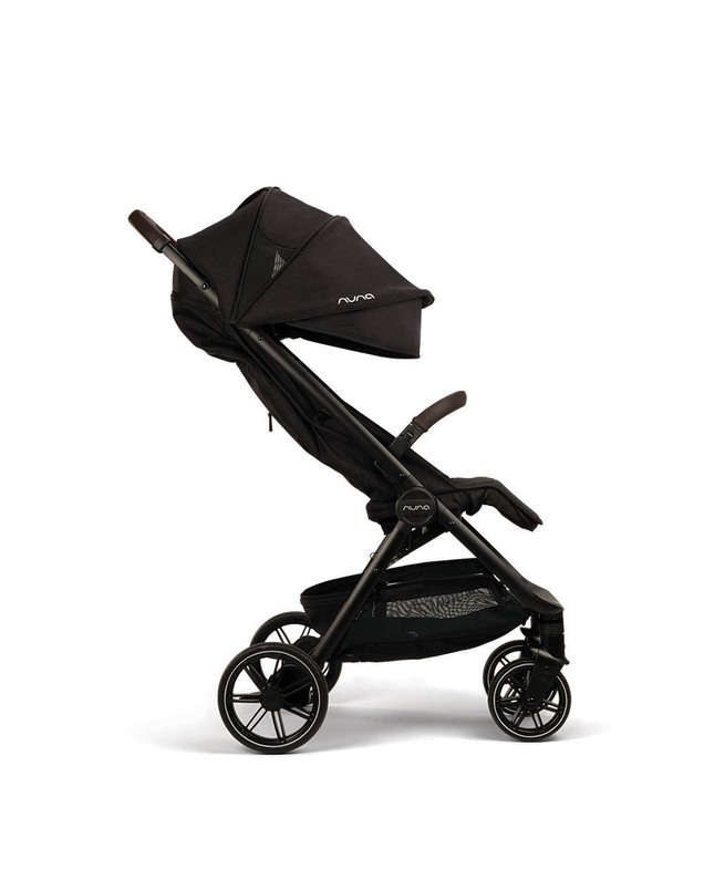 Trvl lx pushchair Caviar colour Nuna
