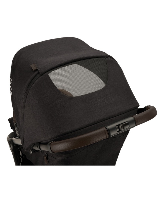 Trvl lx pushchair Caviar colour Nuna