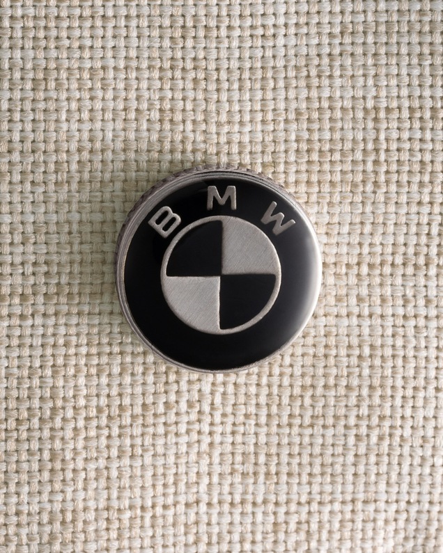 Trvl lx Nuna x BMW puschair Mica colour Nuna
