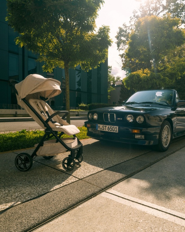 Trvl lx Nuna x BMW puschair Mica colour Nuna
