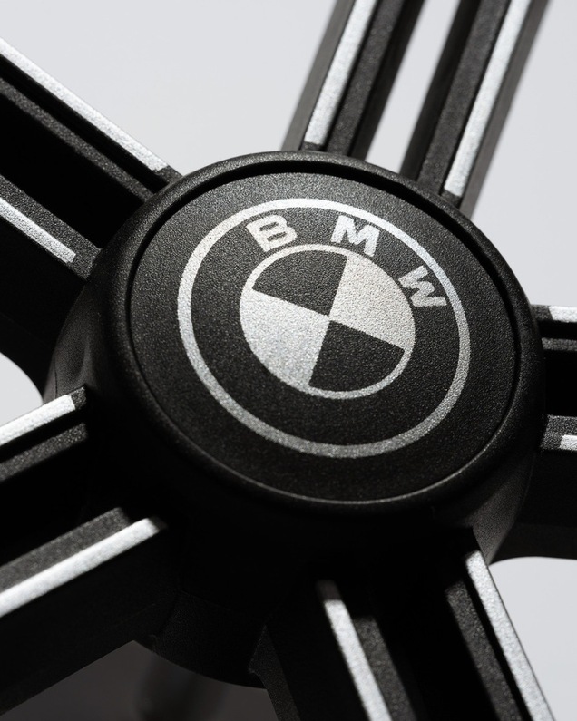 Trvl lx Nuna x BMW puschair Mica colour Nuna
