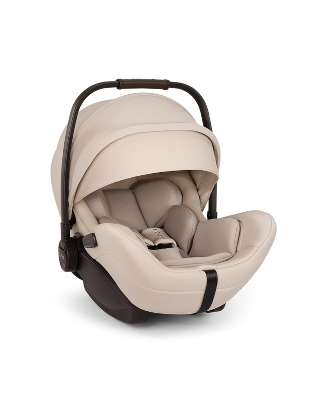 Arra flex car seat Biscotti colour Nuna