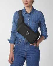 Coya Carrier Black colour  Cybex