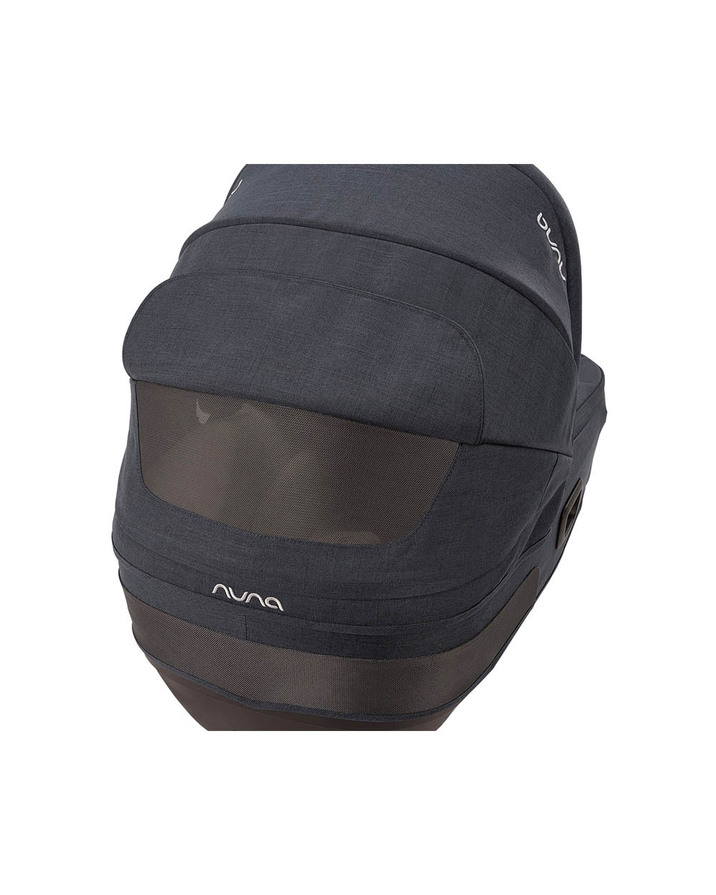 Cari Next carrycot Ocean colour  Nuna