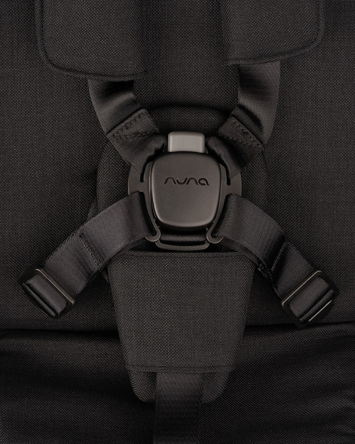 Trvl lx pushchair Caviar colour  Nuna