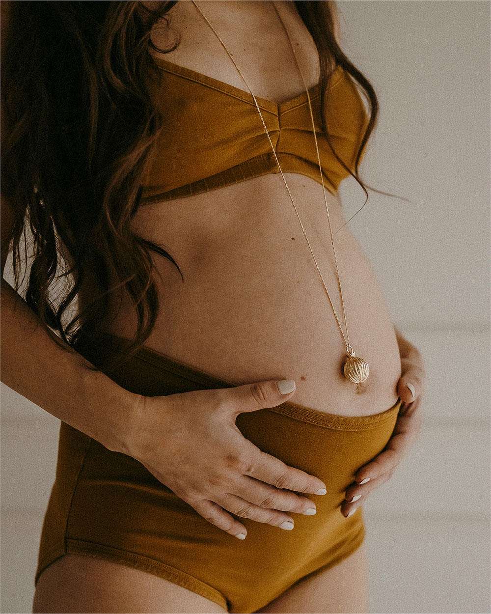 Pregnancy bola Wonder Yellow gold colour  Ilado