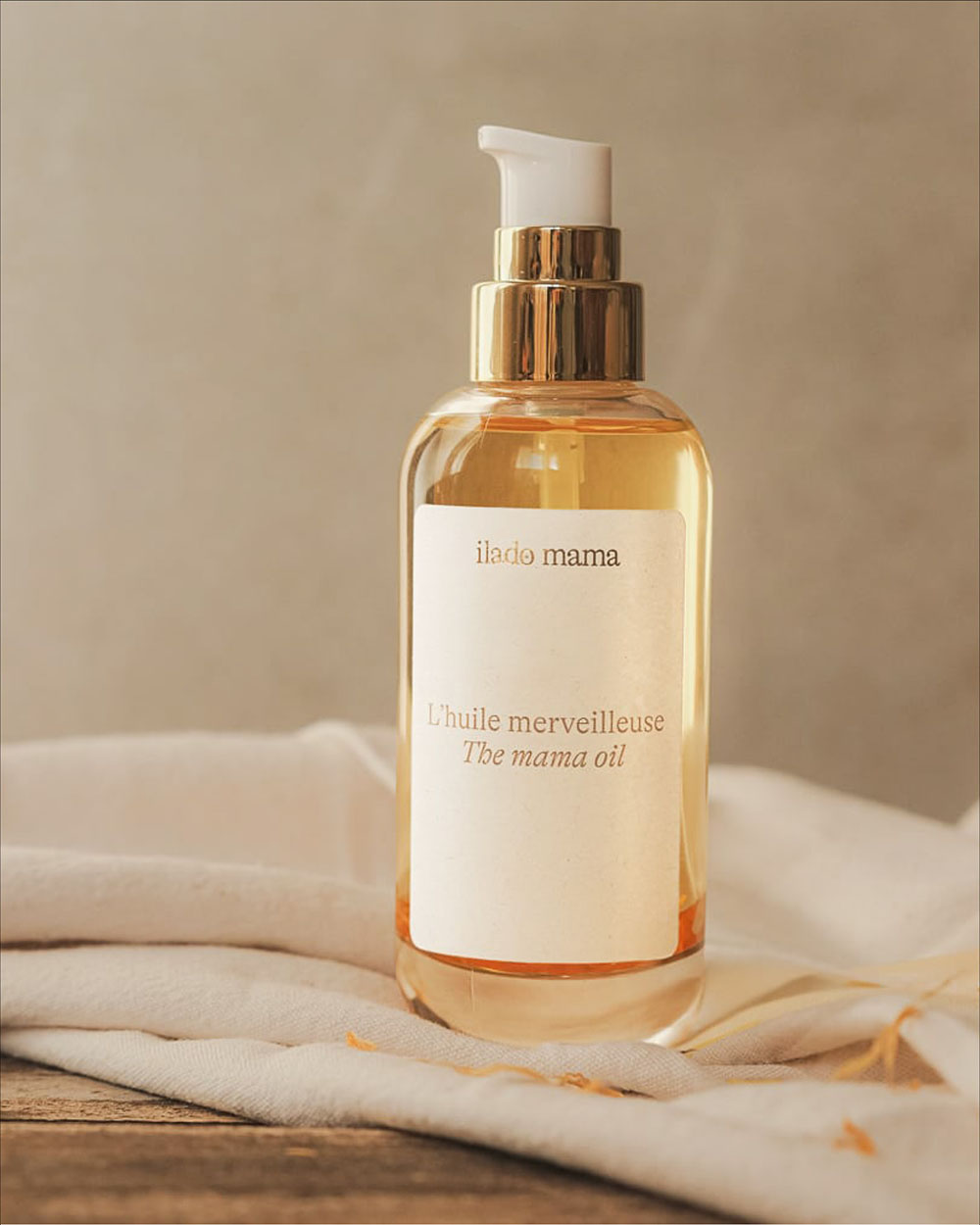 The wonderful oil Organic stretch marks  Ilado