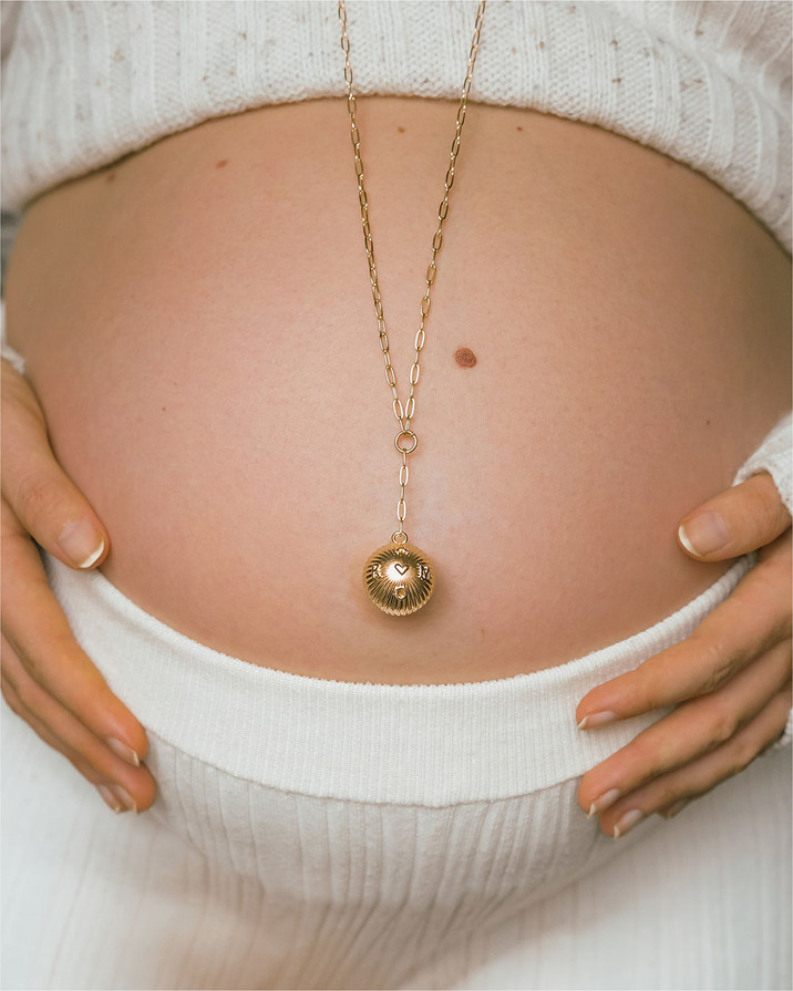 Pregnancy bola Amor Yellow gold colour on chain  Ilado