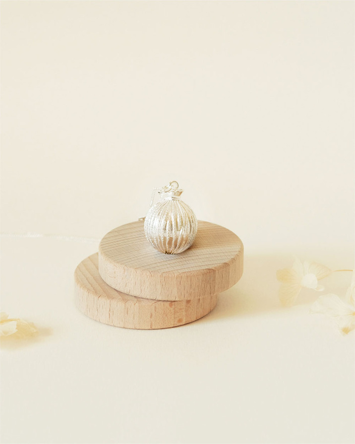 Pregnancy bola Wonder Silver colour  Ilado