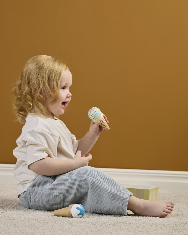 Ice cream counter Wooden  Kid's concept