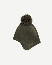 Merino wool hat Moss green colour  Natalys