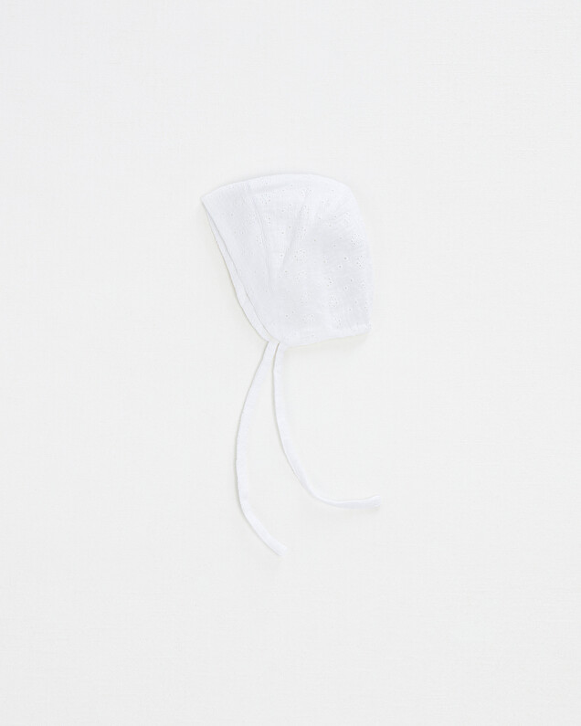 Embroidered hat Off-white colour  Natalys