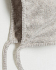 Ribbed hat Mottled beige colour  Natalys