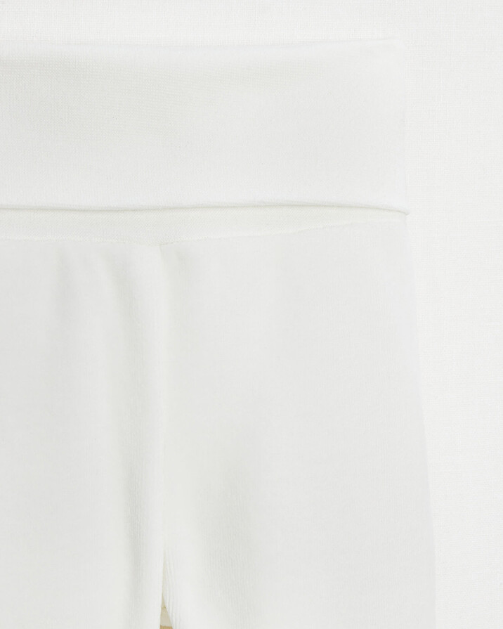 Velvet footed pants Off-white colour  Natalys