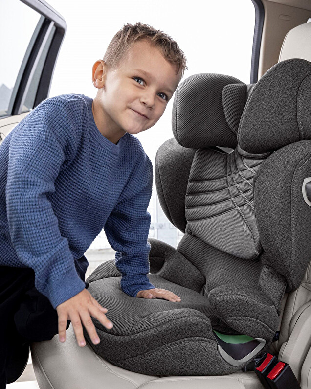 Solution T i-Fix car seat Sepia black Cybex