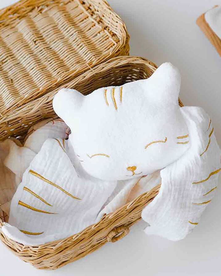 Tiger bola soft toy White  Ilado