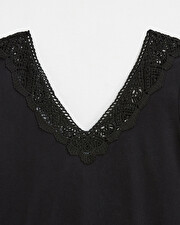 Black lace-finish t-shirt Black color  Natalys