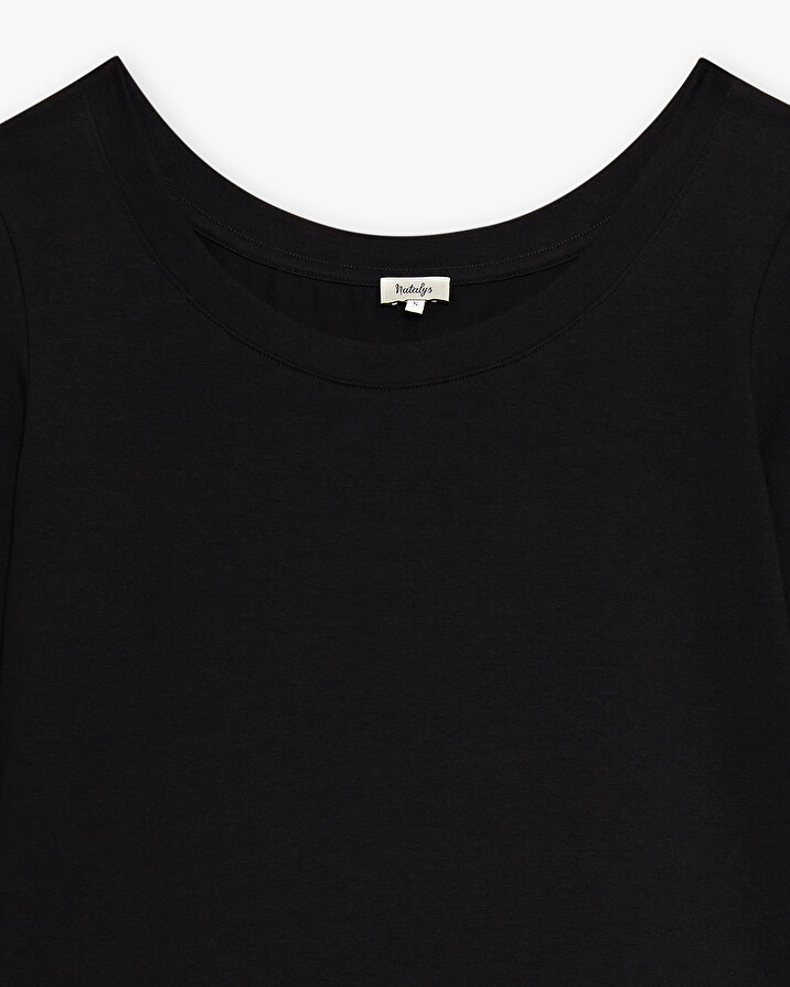 Black t-shirt with dancer collar Black color  Natalys