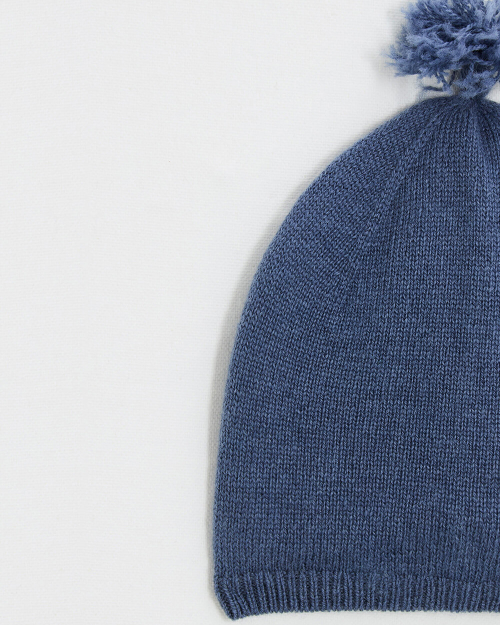 Merino wool pom pom hat Blue color  Natalys
