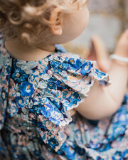 Sleeveless poplin dress Large flower print  Natalys