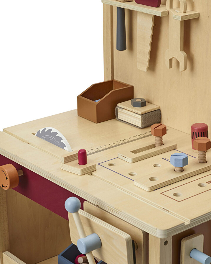Wooden workbench Kid's Hub  Kid's concept