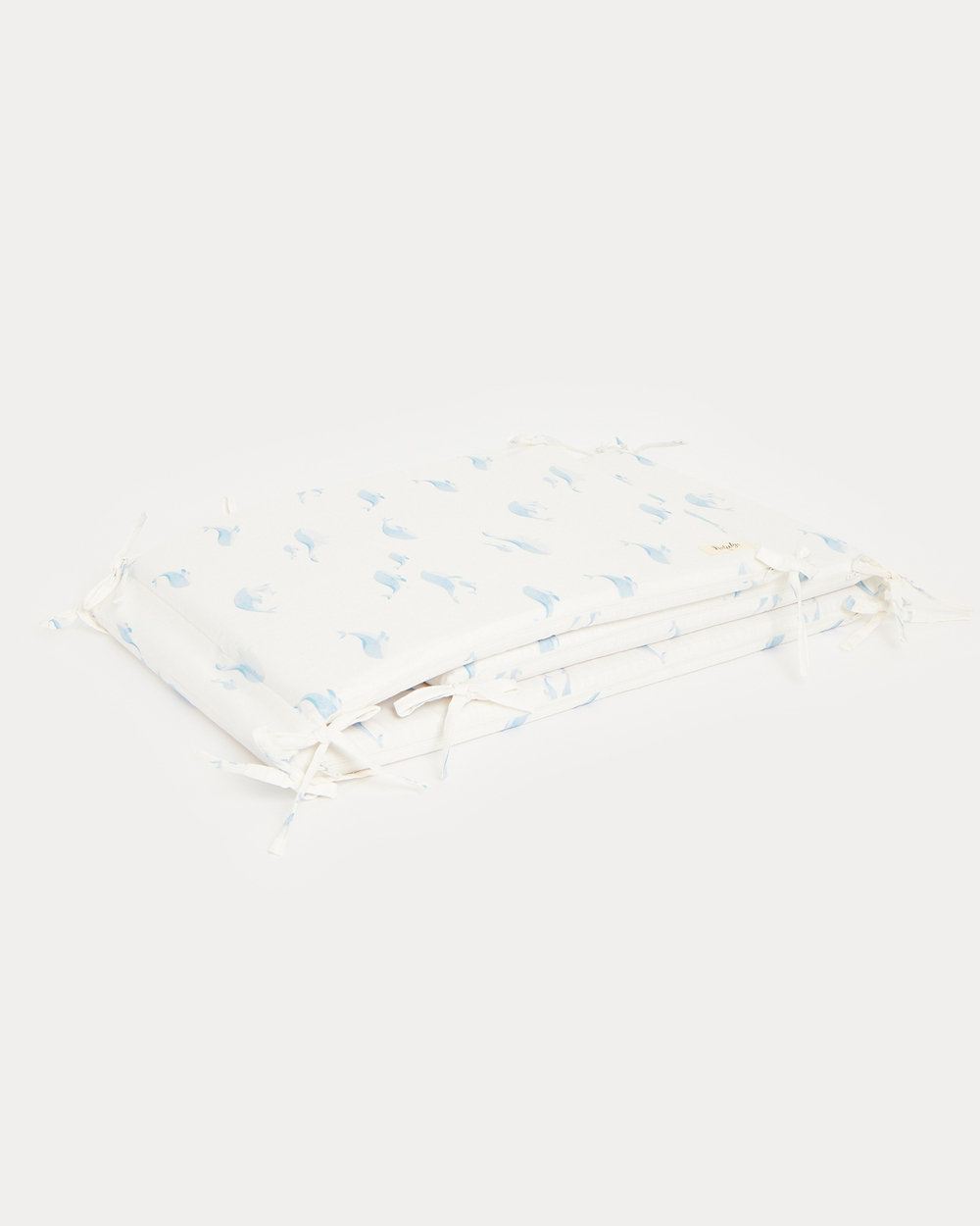 Leandre bumper pad Whale print  Natalys
