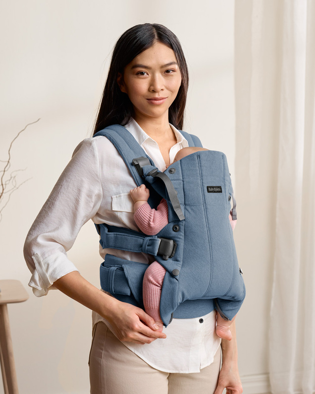 Harmony woven mélange baby carrier Blue color Babybjörn