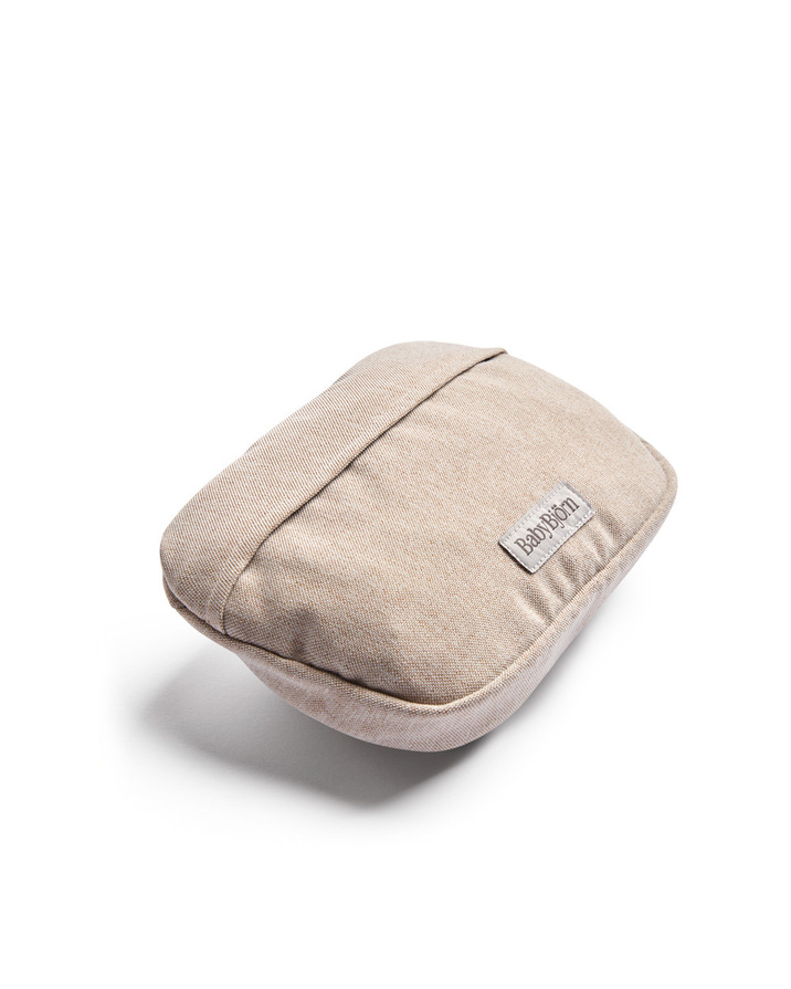Pocket pouch for baby carrier Light beige color  Babybj&ouml;rn
